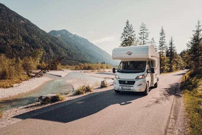 carado a series photo pg 6803 684 456